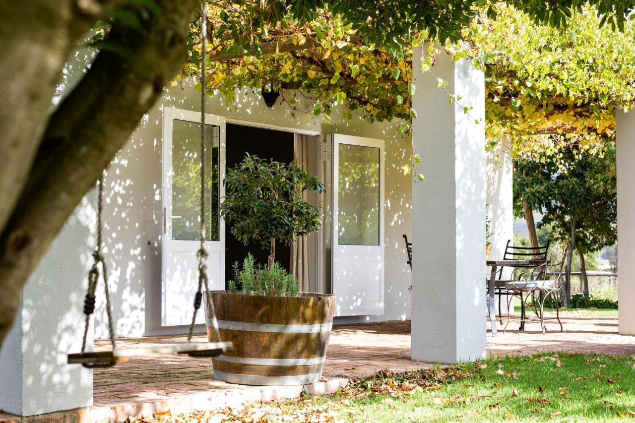 Saronsberg Vineyard Cottages Тульбах Экстерьер фото